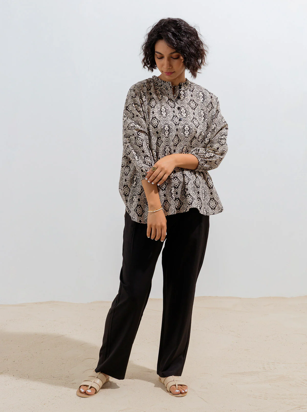 MONOCHROMATIC PRINT TOP - Image 4