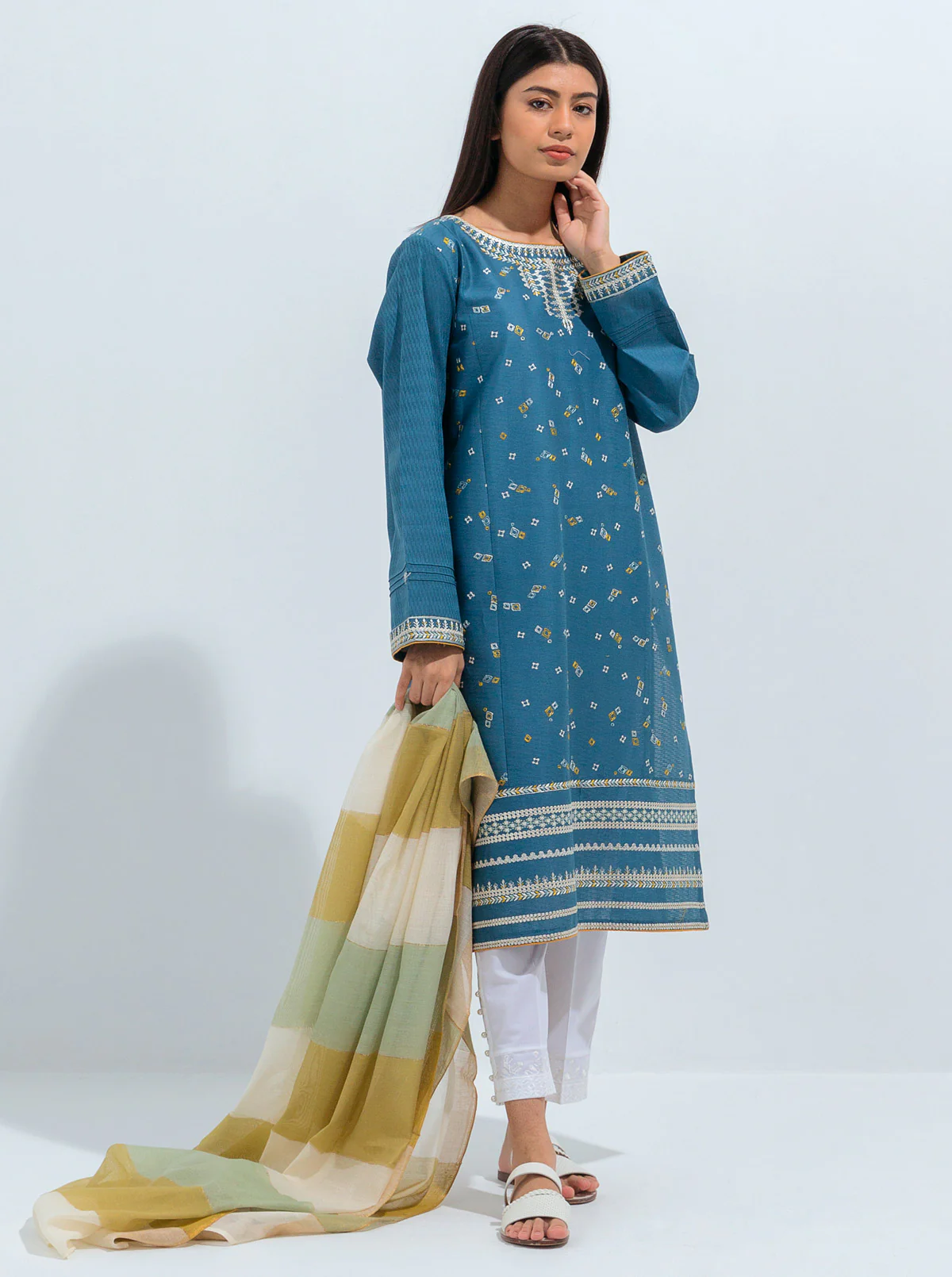 EMBROIDERED SHIRT WITH DUPATTA - Image 4