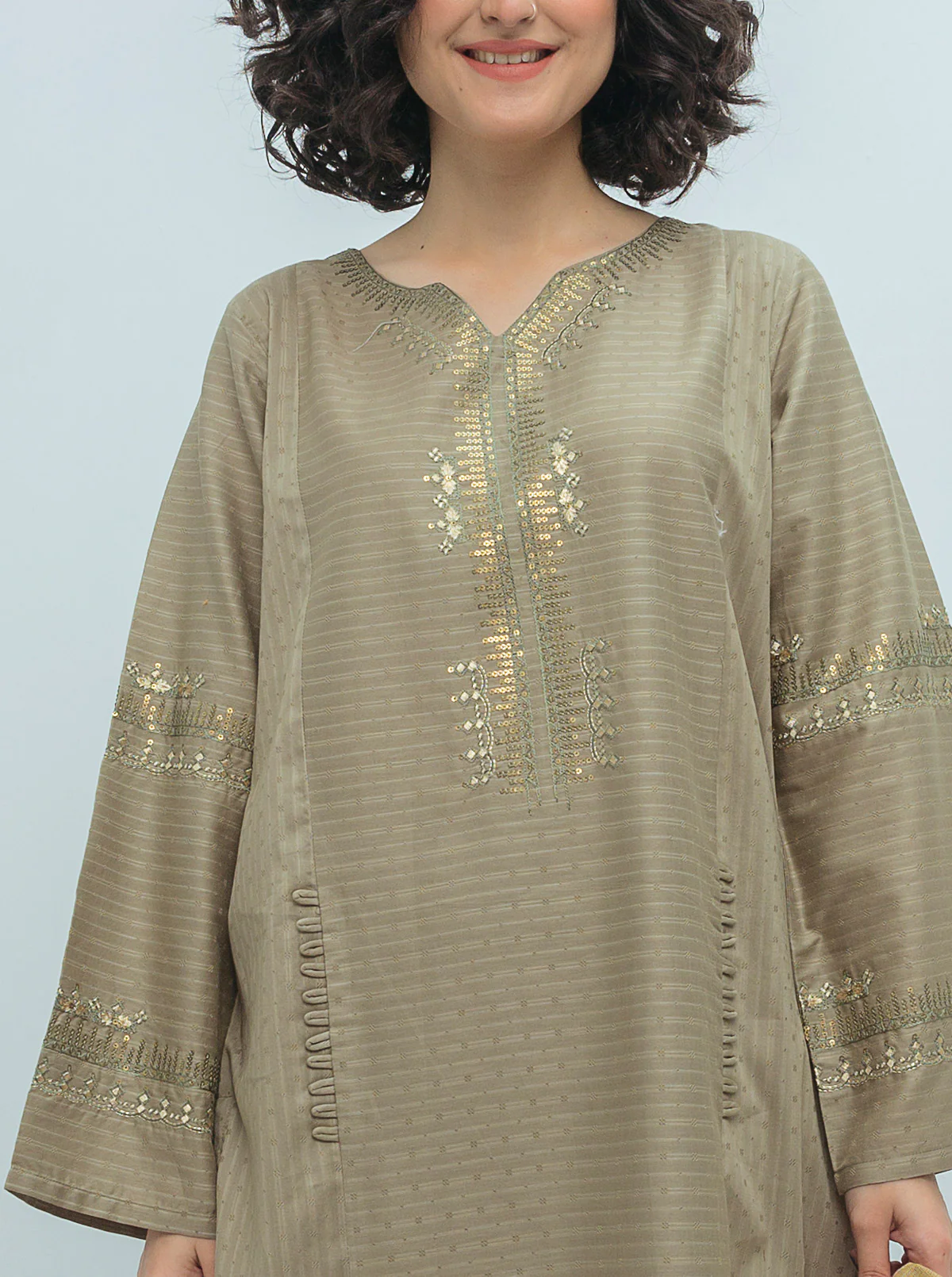 EMBROIDERED SHIRT WITH DUPATTA AND PANT - Image 2