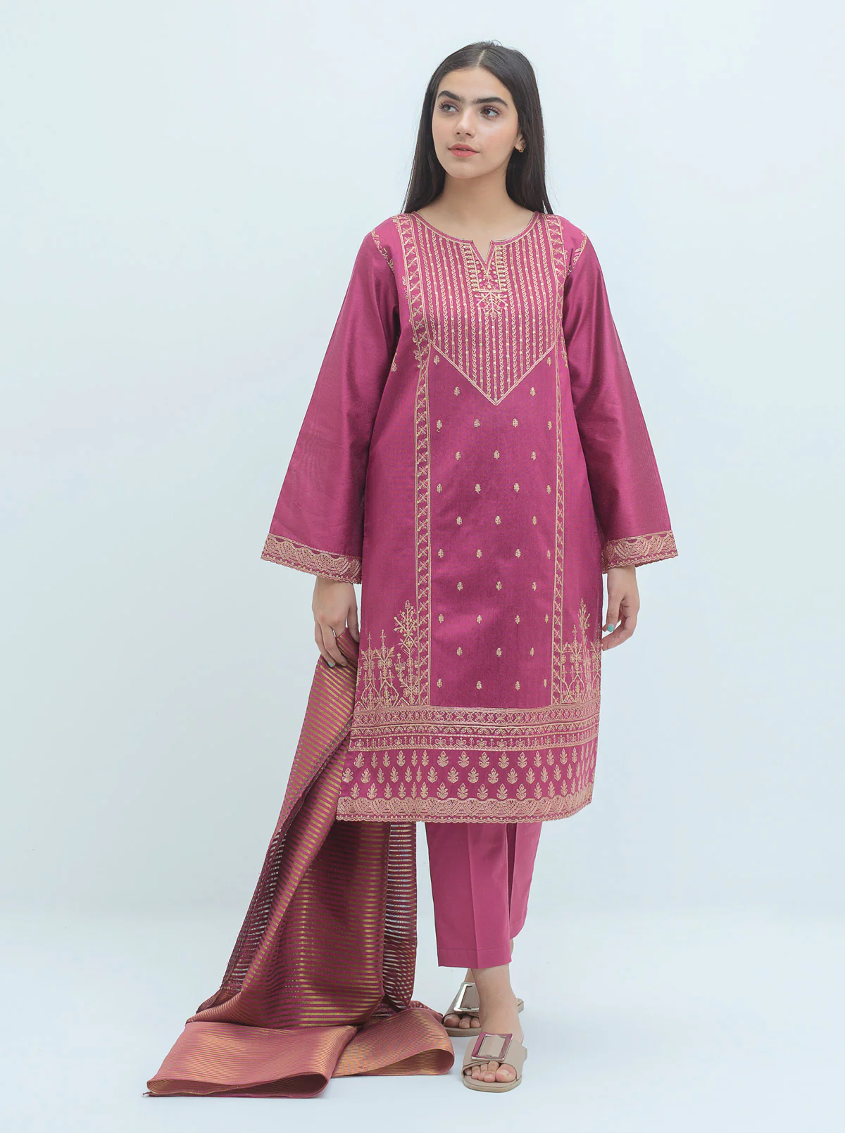 EMBROIDERED SHIRT WITH DUPATTA - Image 3