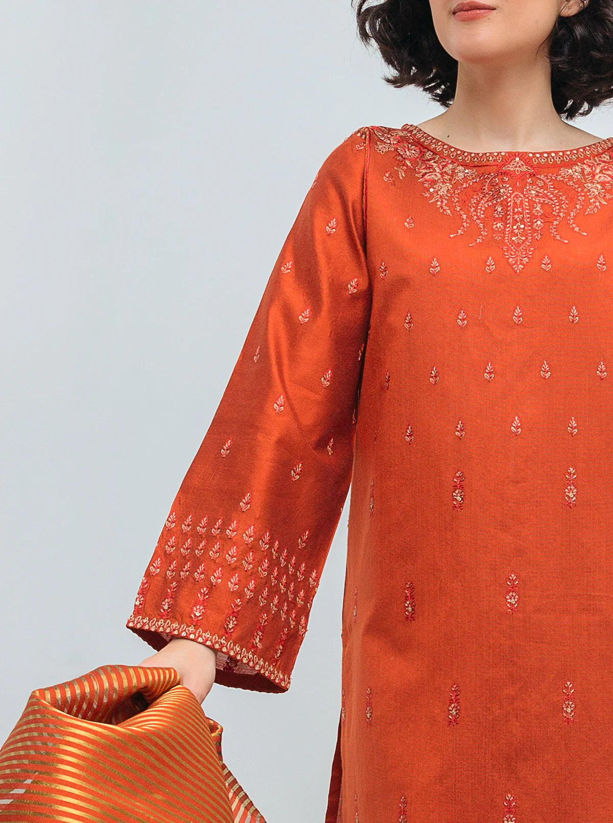 EMBROIDERED SHIRT WITH DUPATTA - Image 2
