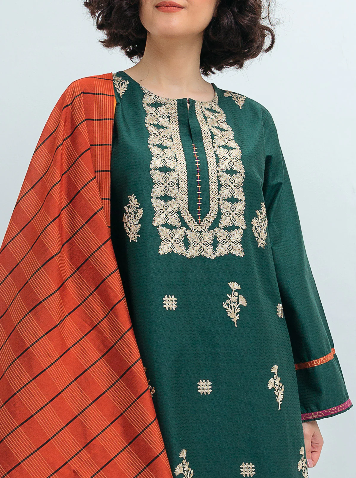 EMBROIDERED SHIRT WITH DUPATTA - Image 2