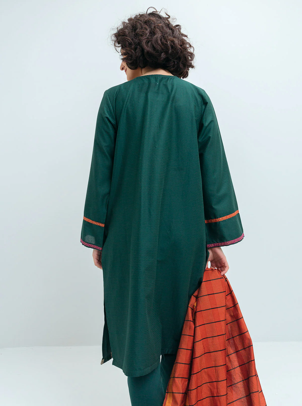 EMBROIDERED SHIRT WITH DUPATTA - Image 4