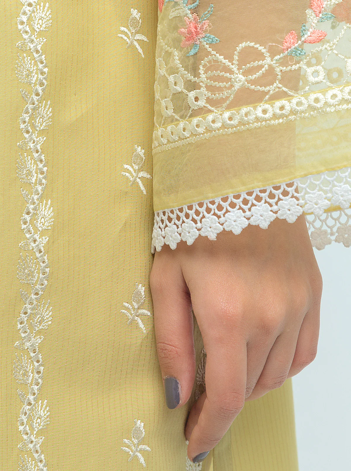 EMBROIDERED SHIRT WITH DUPATTA - Image 3
