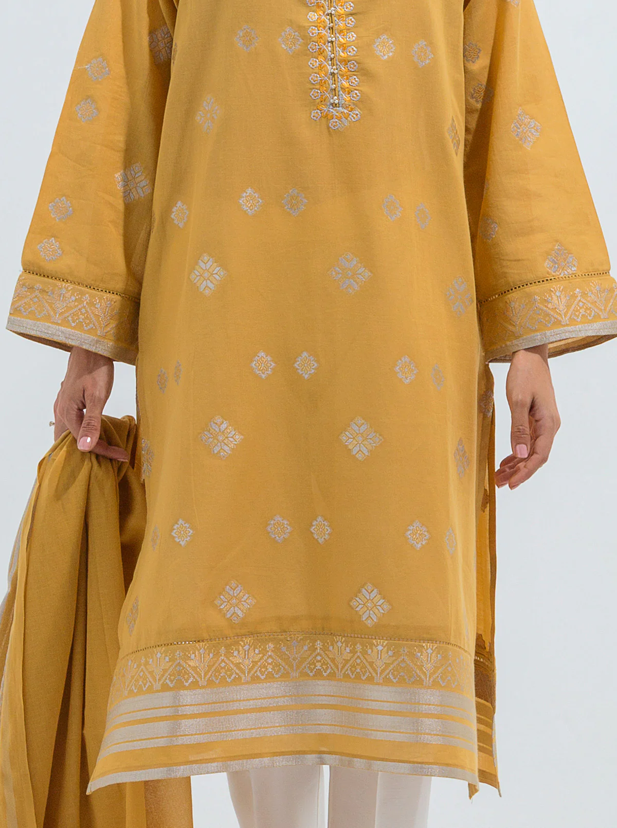 EMBROIDERED SHIRT WITH DUPATTA - Image 2