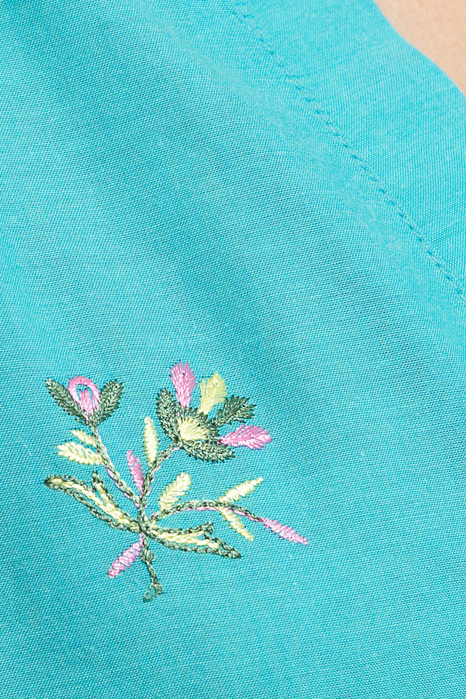 EMBROIDERED CHAMBRAY SHIRT (PRET) - Image 2