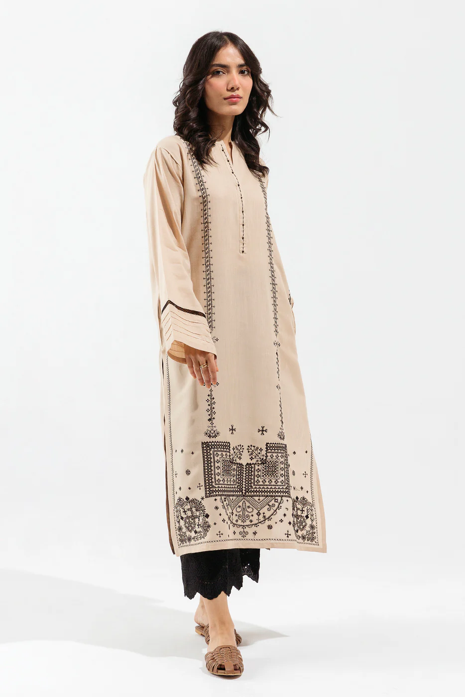 EMBROIDERED SHIRT
