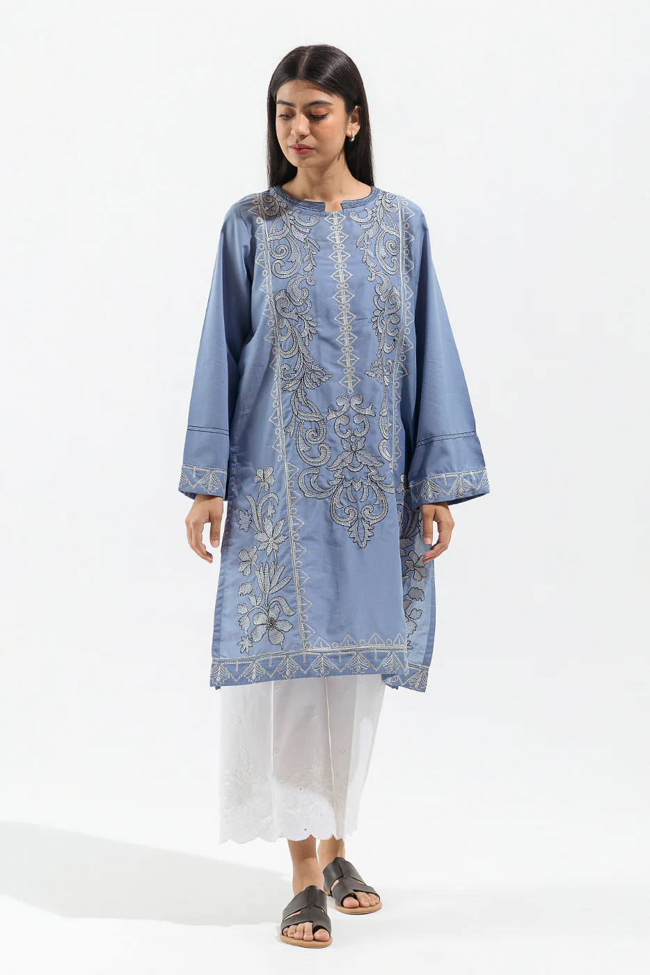 EMBROIDERED SHIRT