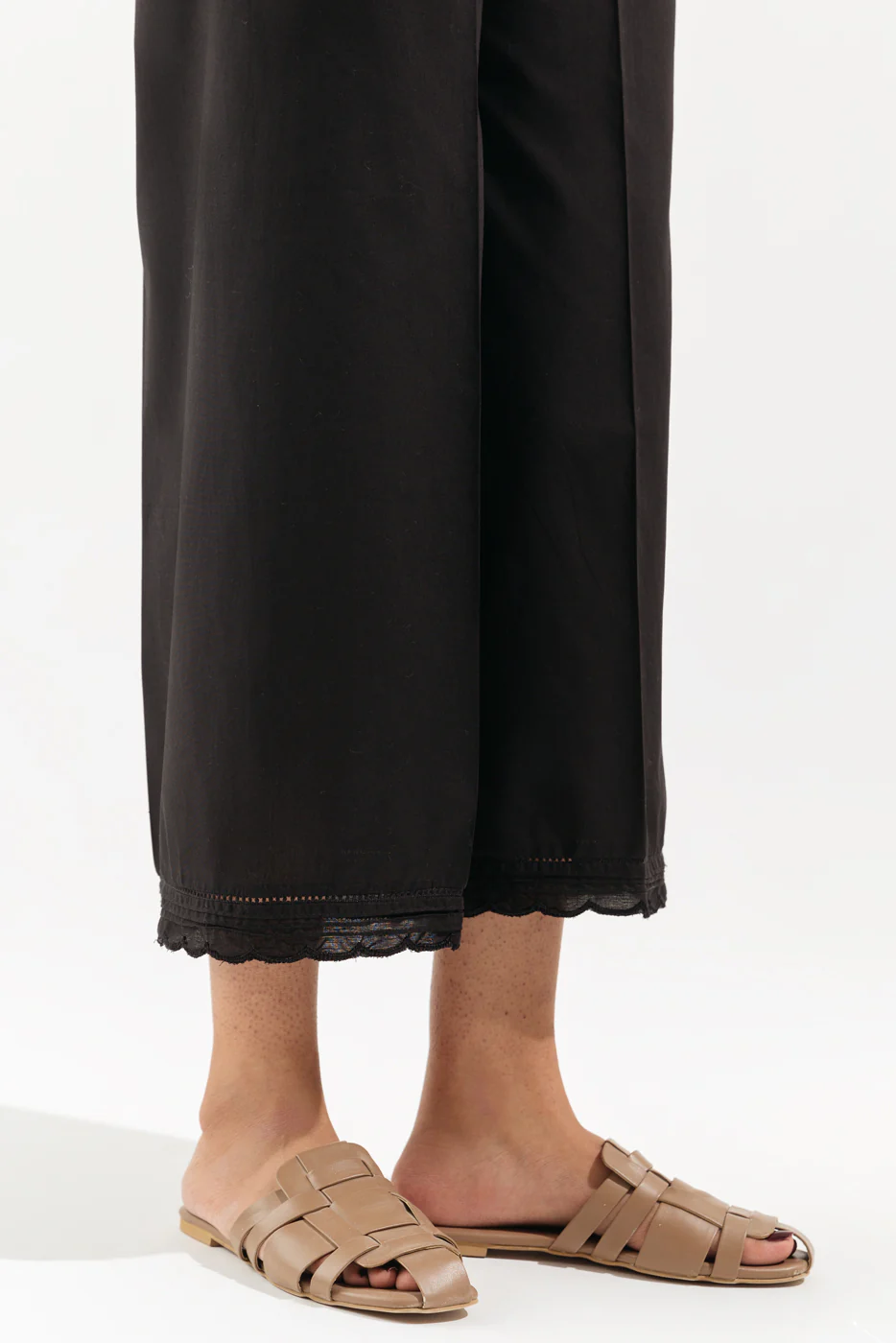 BASIC SLACK PANTS