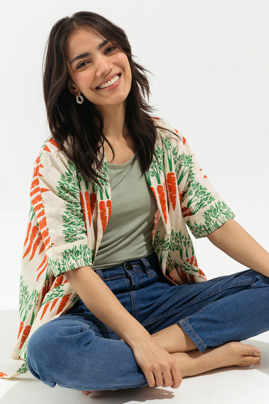 CARROT SREEN PRINTED WRAP TOP - Image 4