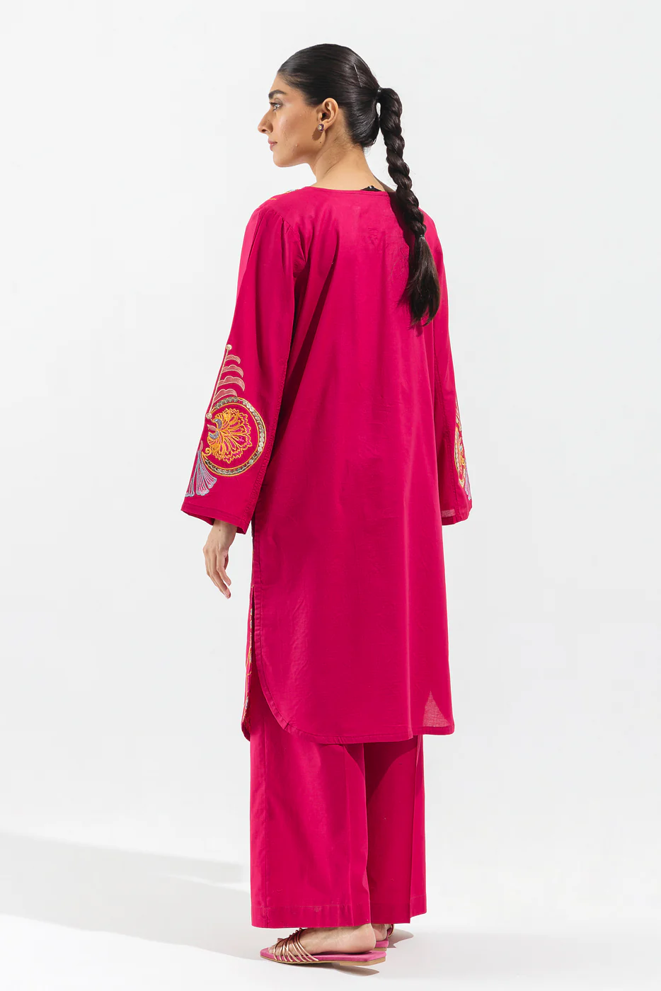 EMBROIDERED LAWN SHIRT (PRET) - Image 3