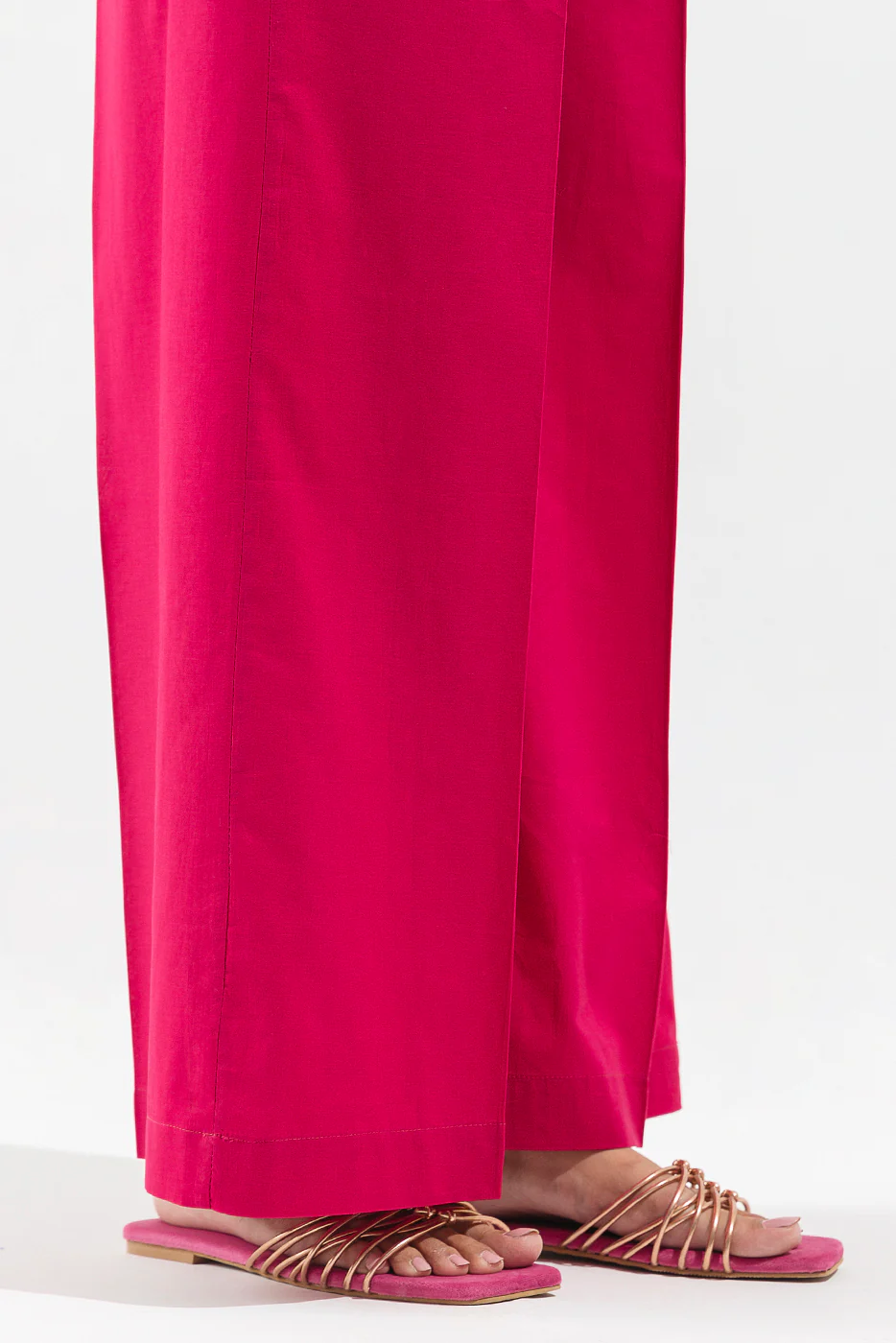 BASIC STRAIGHT PANTS