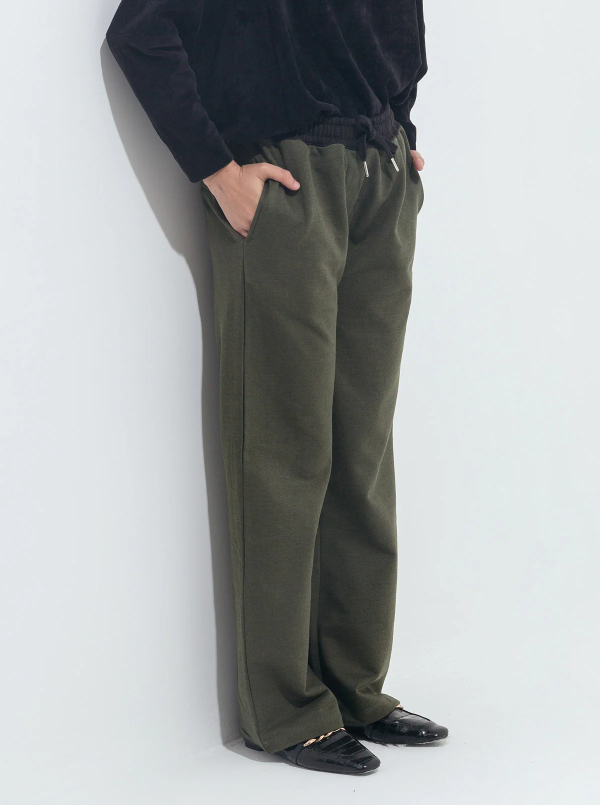 OLIVE GREEN CONTRAST WAIST-BELT FLEECE PANTS - Image 2