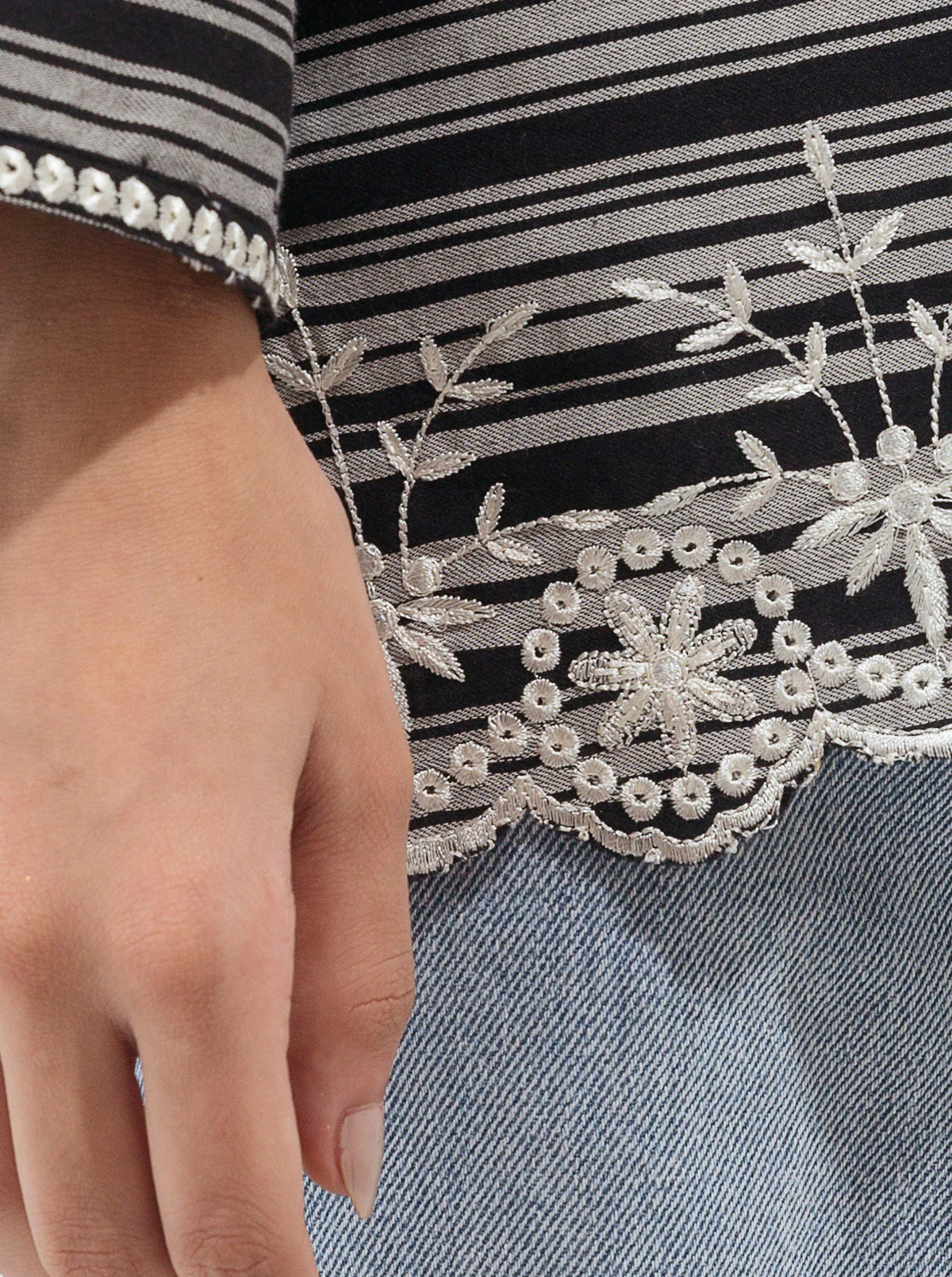 EMBROIDERED SHIRT - Image 4