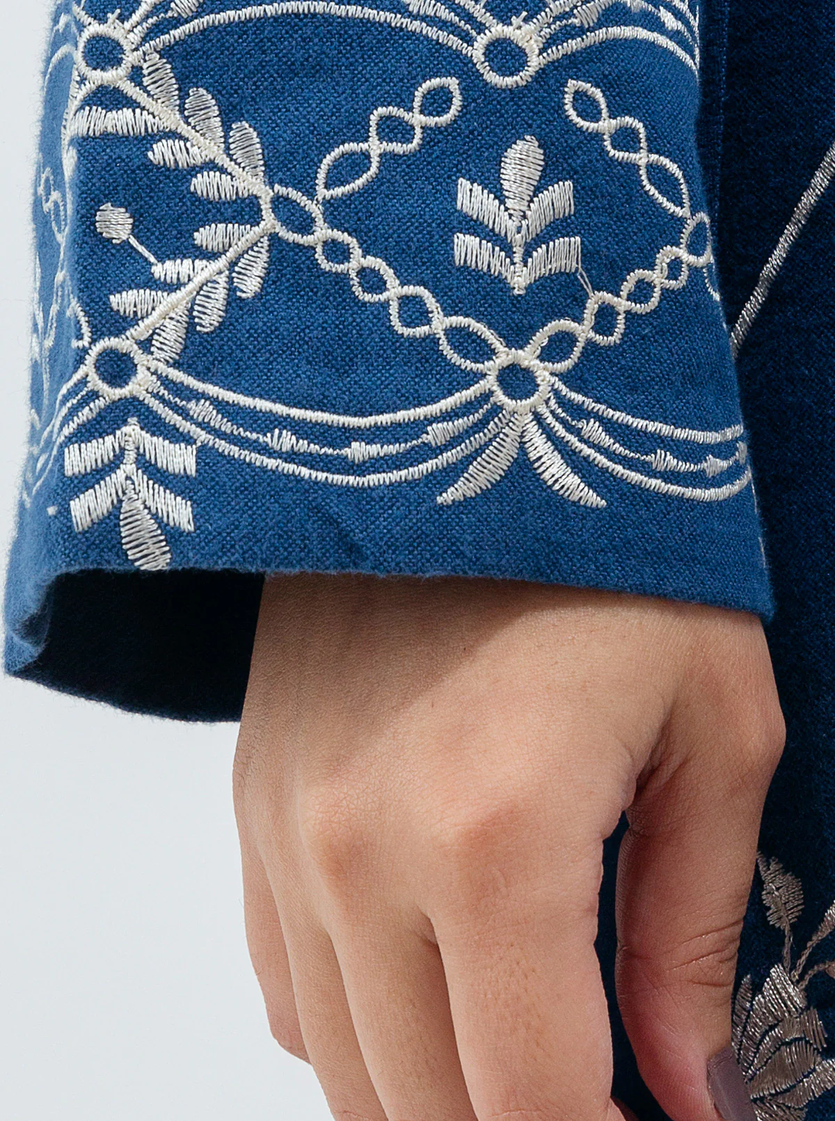 EMBROIDERED SHIRT - Image 3