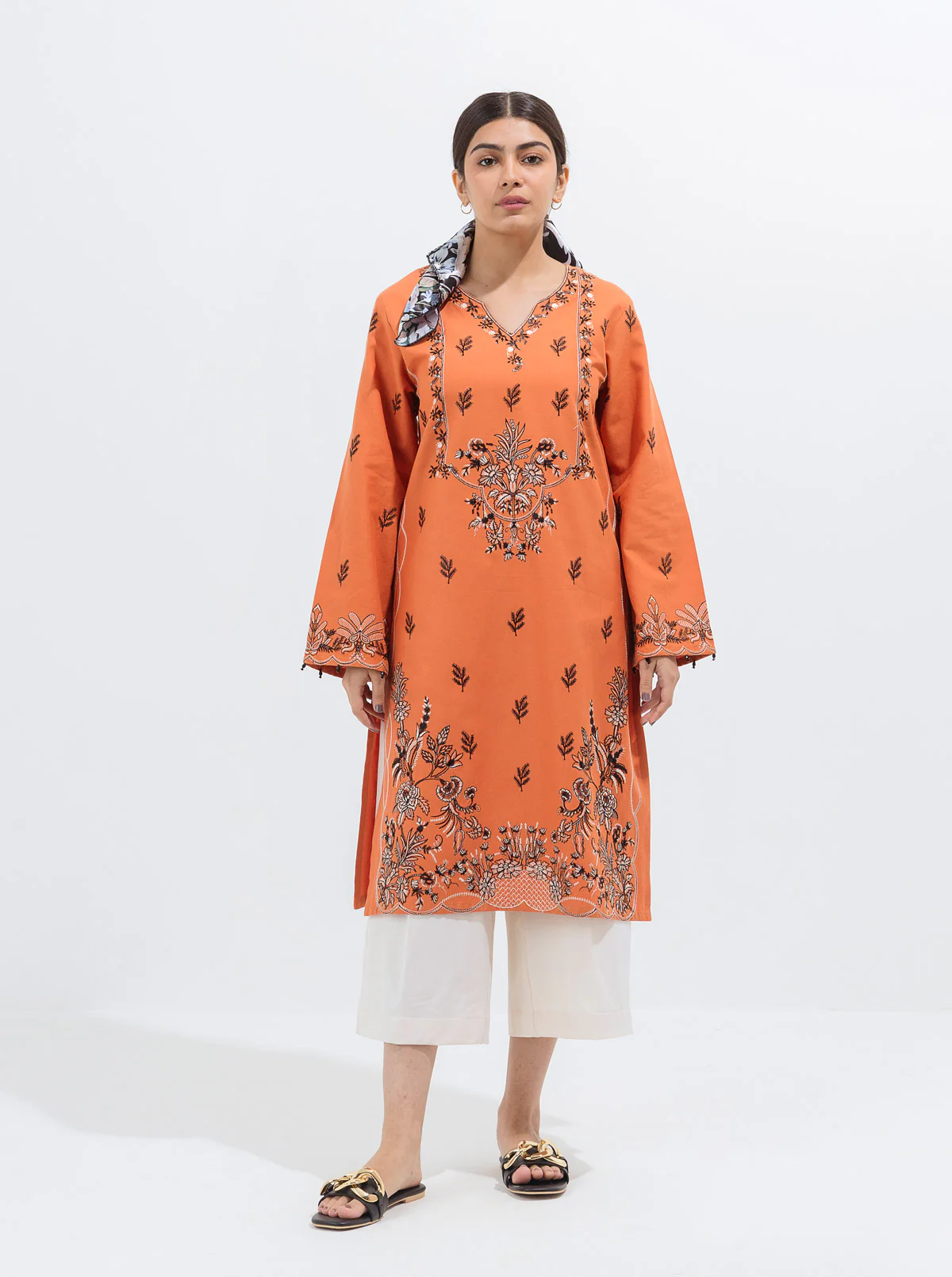 EMBROIDERED SHIRT