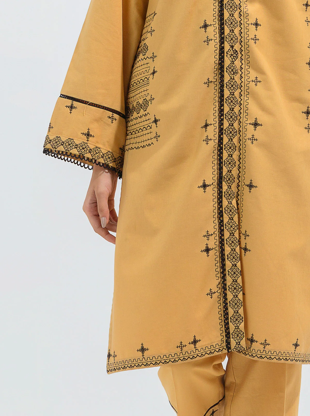 EMBROIDERED SHIRT WITH PANT - Image 2