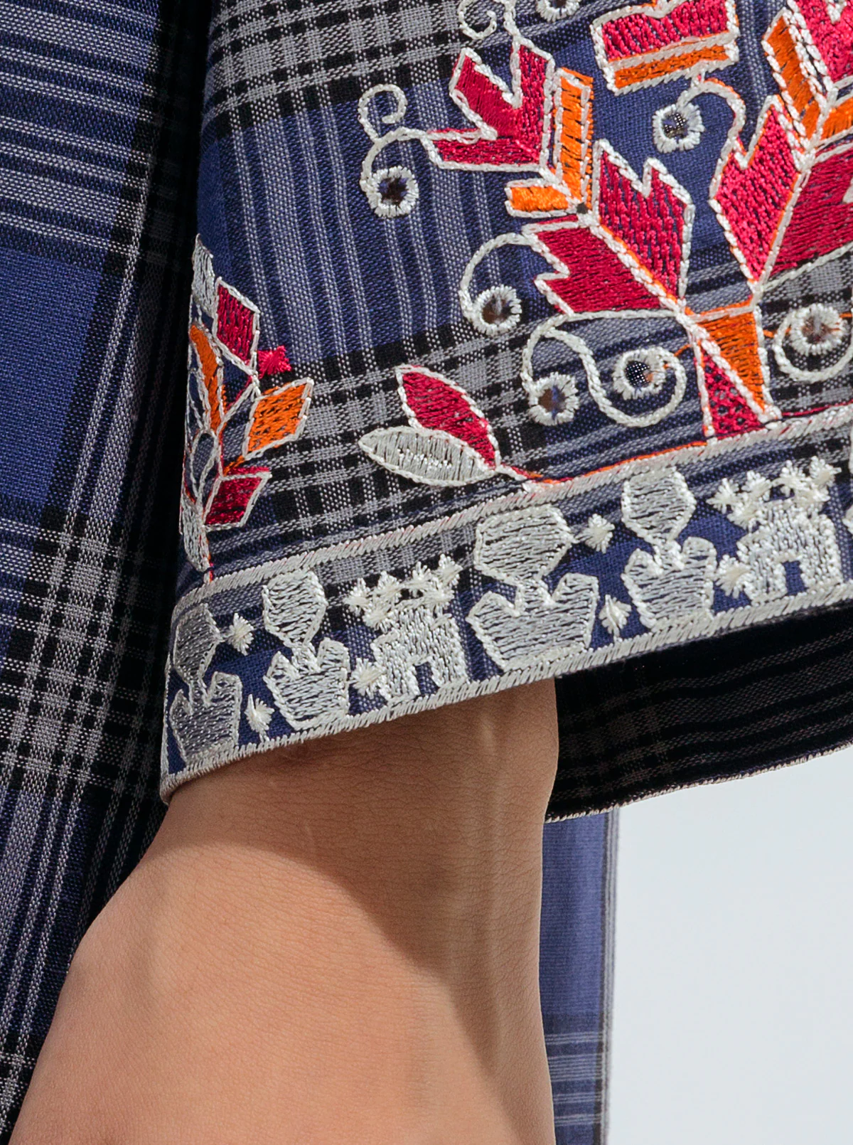 EMBROIDERED SHIRT - Image 3