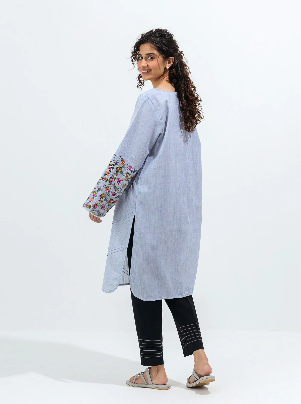 EMBROIDERED SHIRT - Image 4