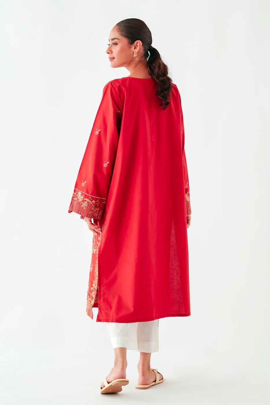 EMBROIDERED KHADDAR SHIRT (PRET) - Image 2