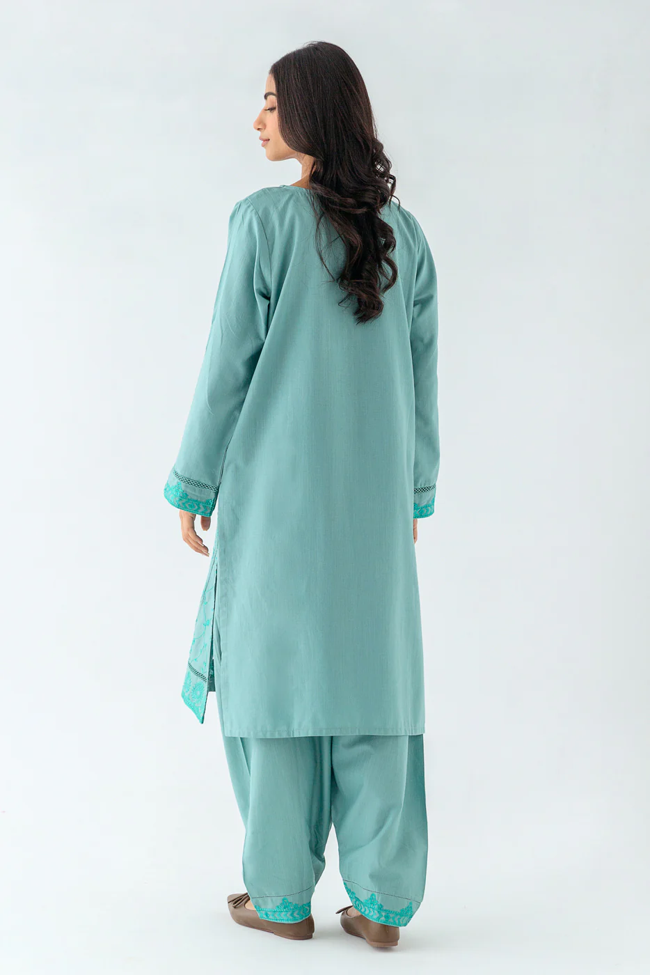 2 PIECE EMBROIDERED SLUB KHADDAR SUIT (PRET) - Image 3