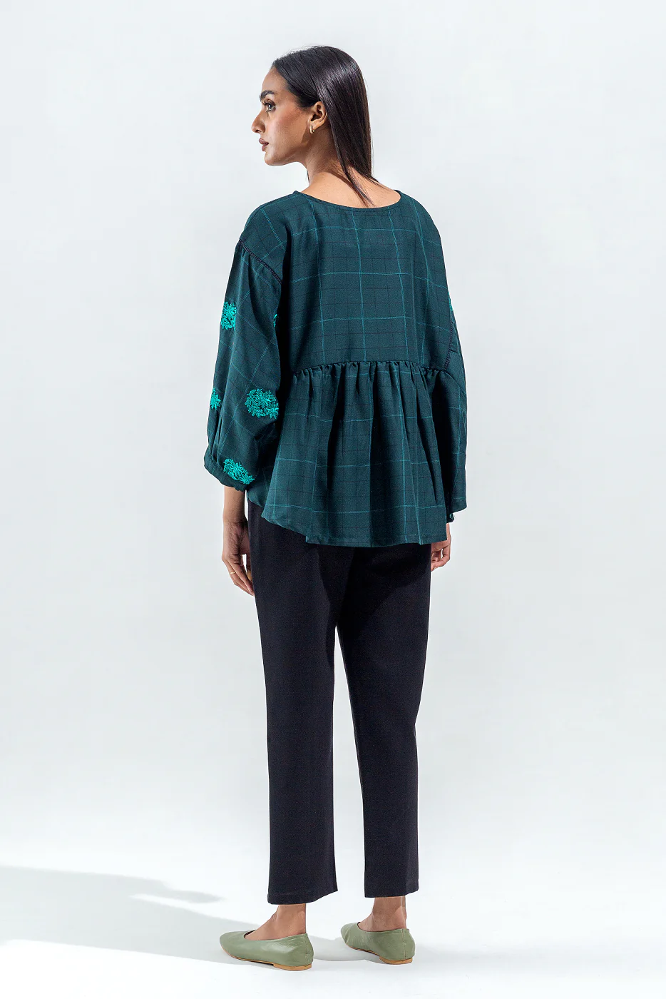 EMBROIDERED YARN DYED TOP (PRET) - Image 4