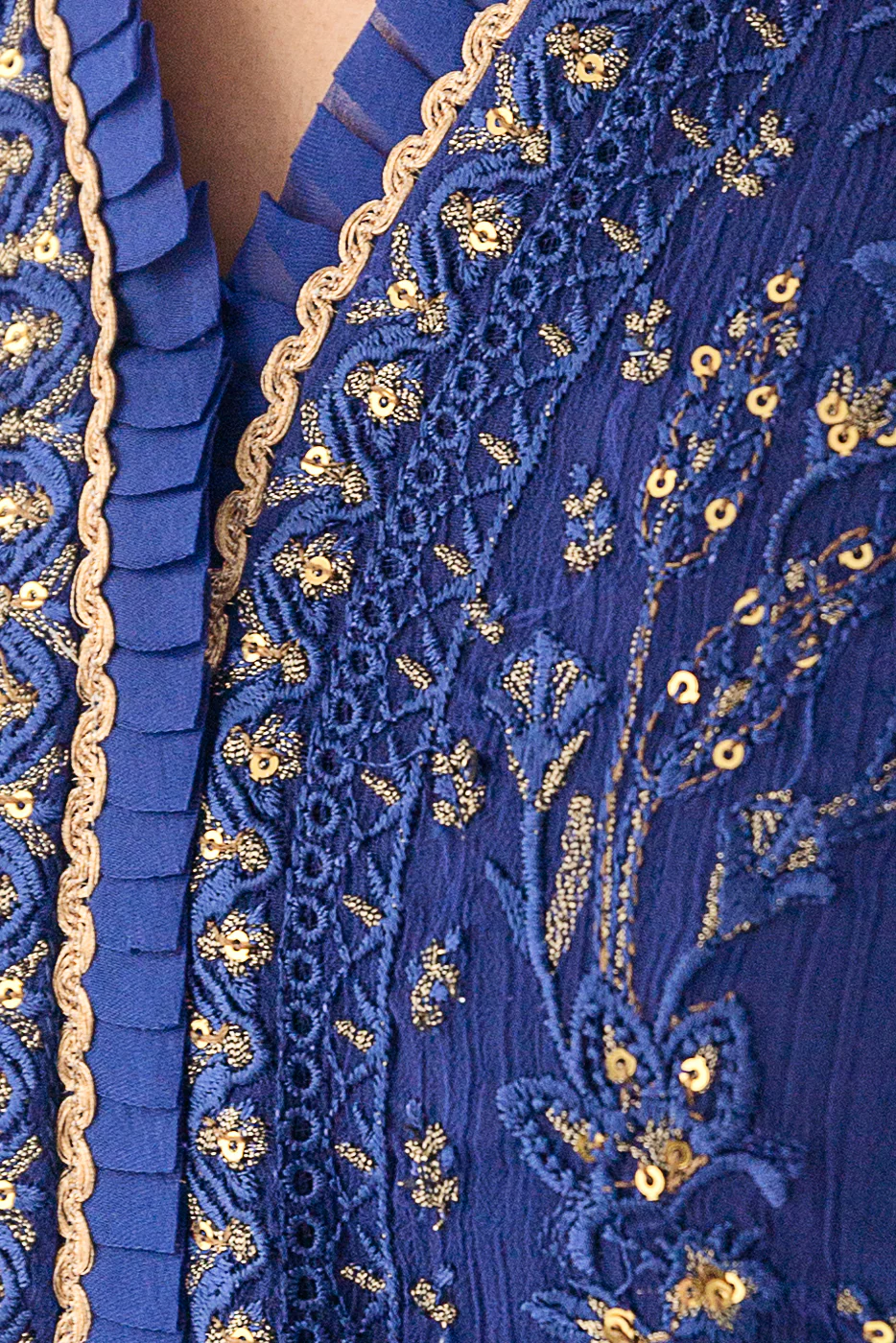 2 PIECE EMBROIDERED CHIFFON SUIT (LUXURY PRET) - Image 4