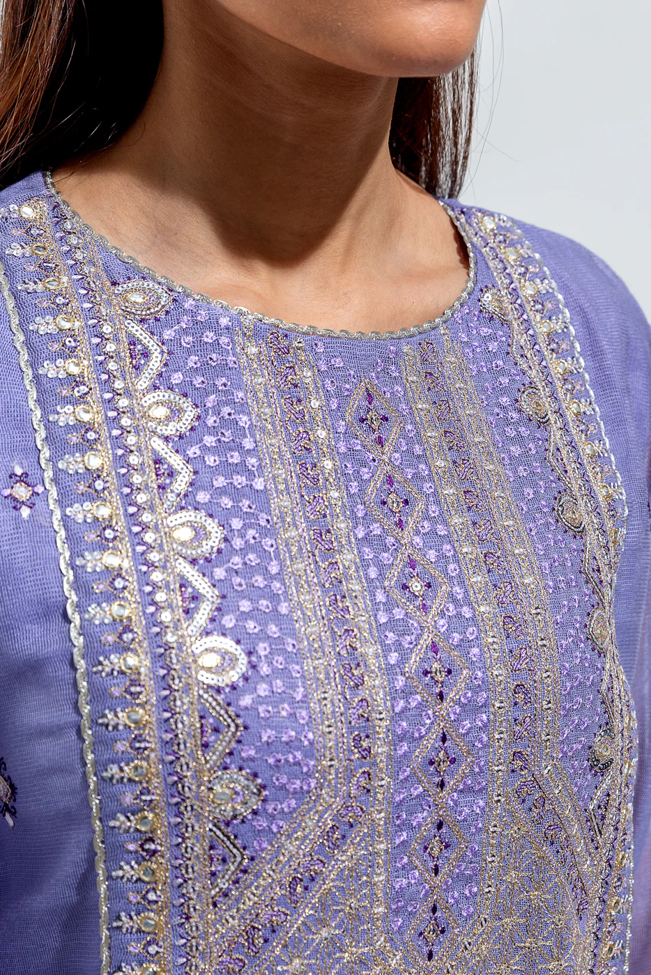 2 PIECE EMBROIDERED COTTON NET SUIT (LUXURY PRET) - Image 4