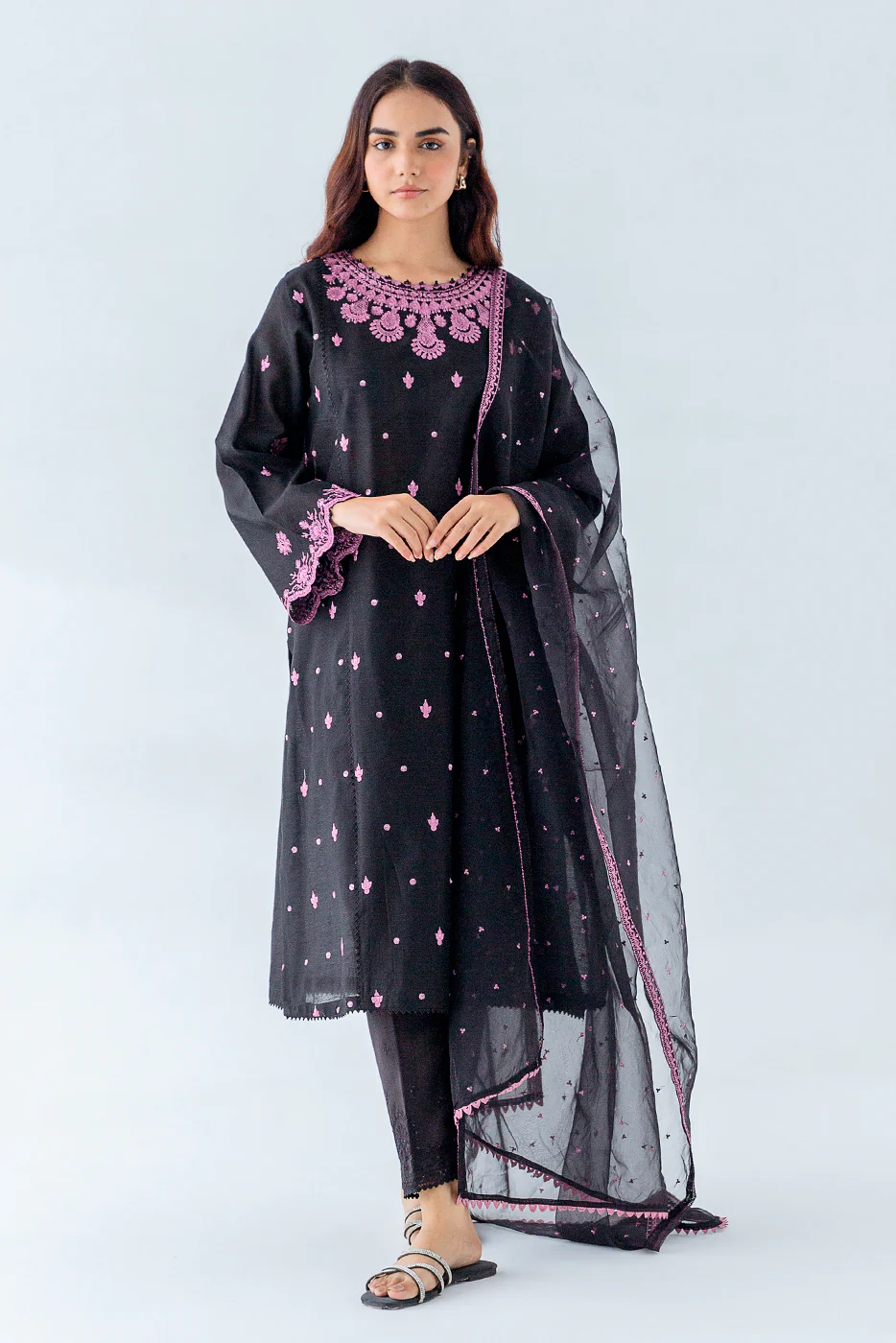 2 PIECE EMBROIDERED TWO TONE SUIT (LUXURY PRET) - Image 2