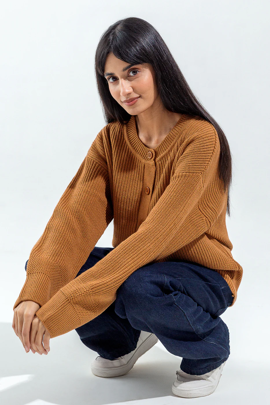 KNITTED CREW NECK CARDIGAN - Image 2