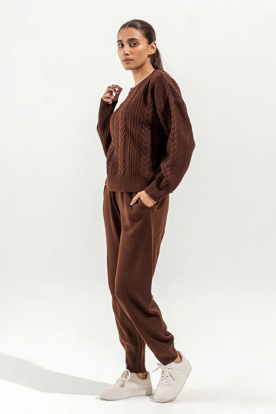 KNITTED CREW NECK JUMPER - Image 4