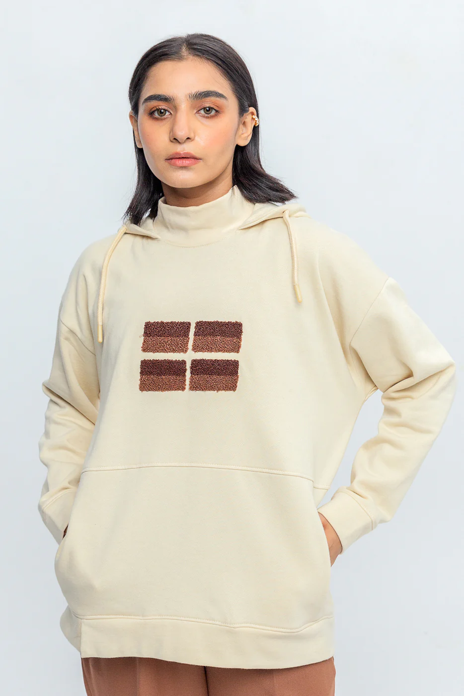 EMBROIDERED HOODIE WITH NECK DETAIL - Image 2