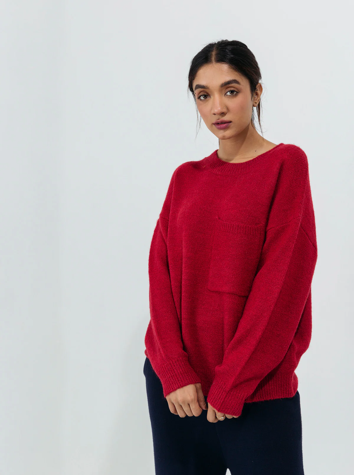 RED POCKET PULLOVER - Image 3