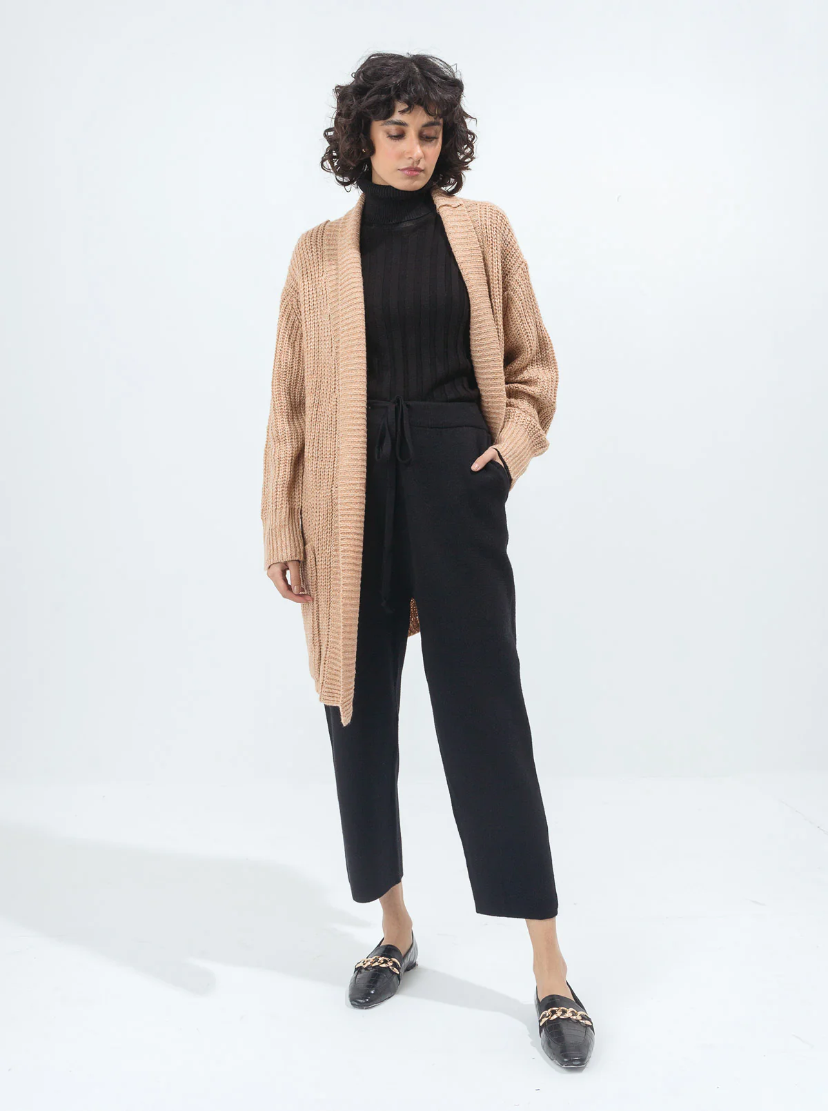 BEIGE LONG TEXTURED KNIT SHRUG - Image 3