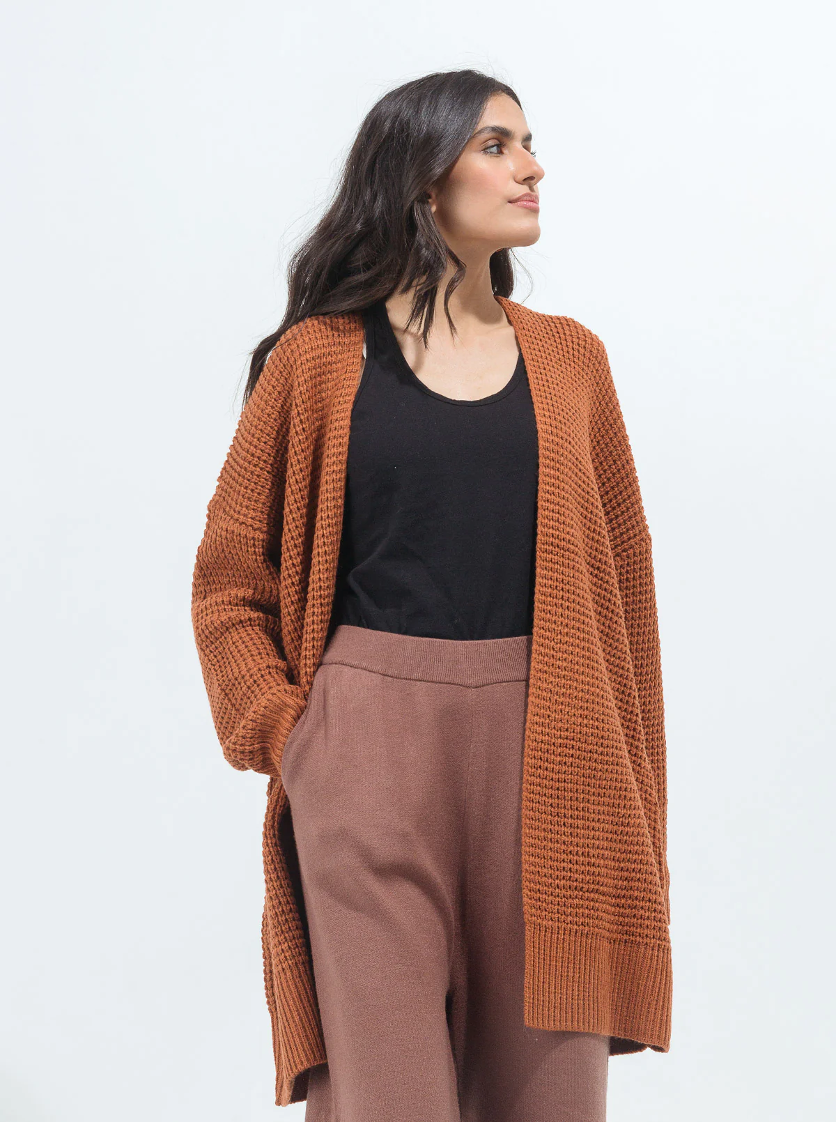 DULL RUST WAFFLE KNIT LONG SHRUG - Image 2
