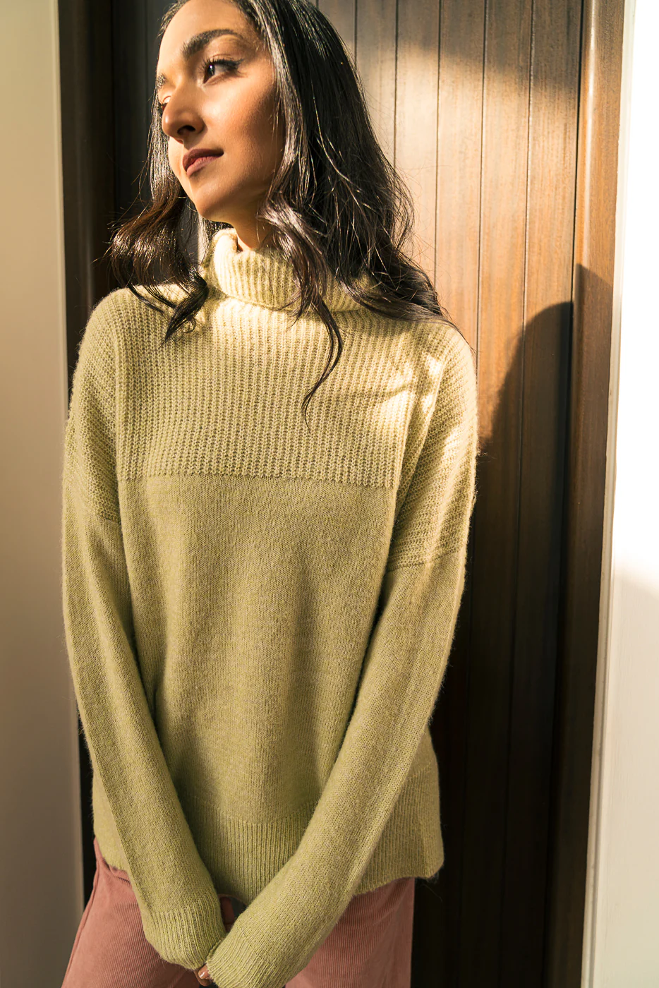 MINT GREEN TURTLENECK PULLOVER - Image 2