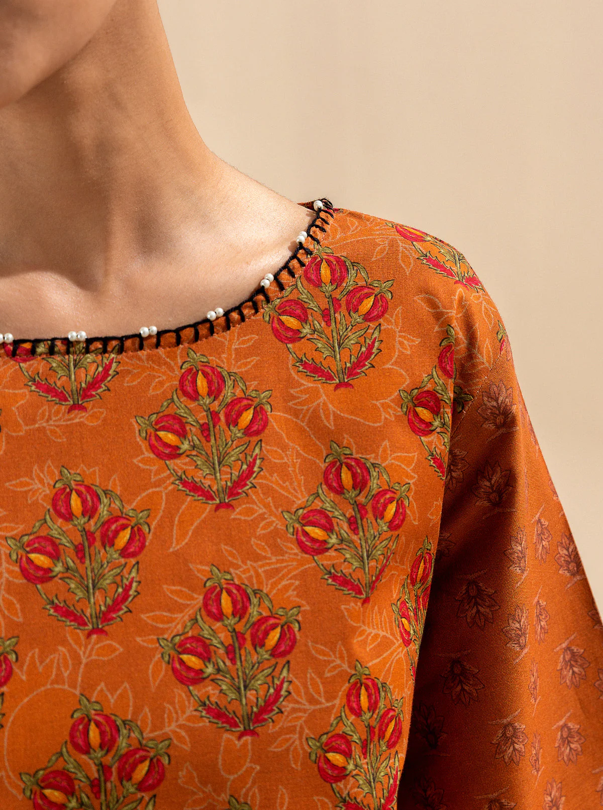 2 PIECE PRINTED LAWN SUIT-ROYAL FACADES (UNSTITCHED) (UNSTITCHED) - Image 5
