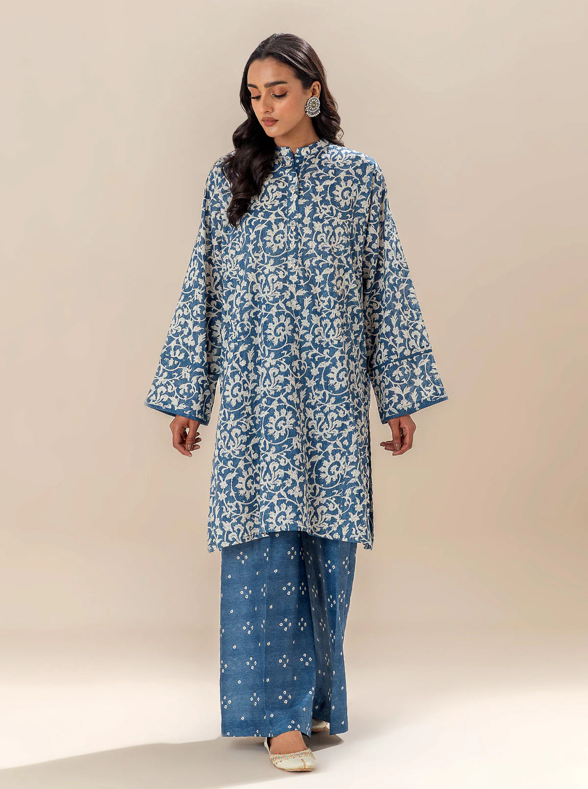 2 PIECE PRINTED LAWN SUIT-INDIGO DREAMS (UNSTITCHED) - Image 3
