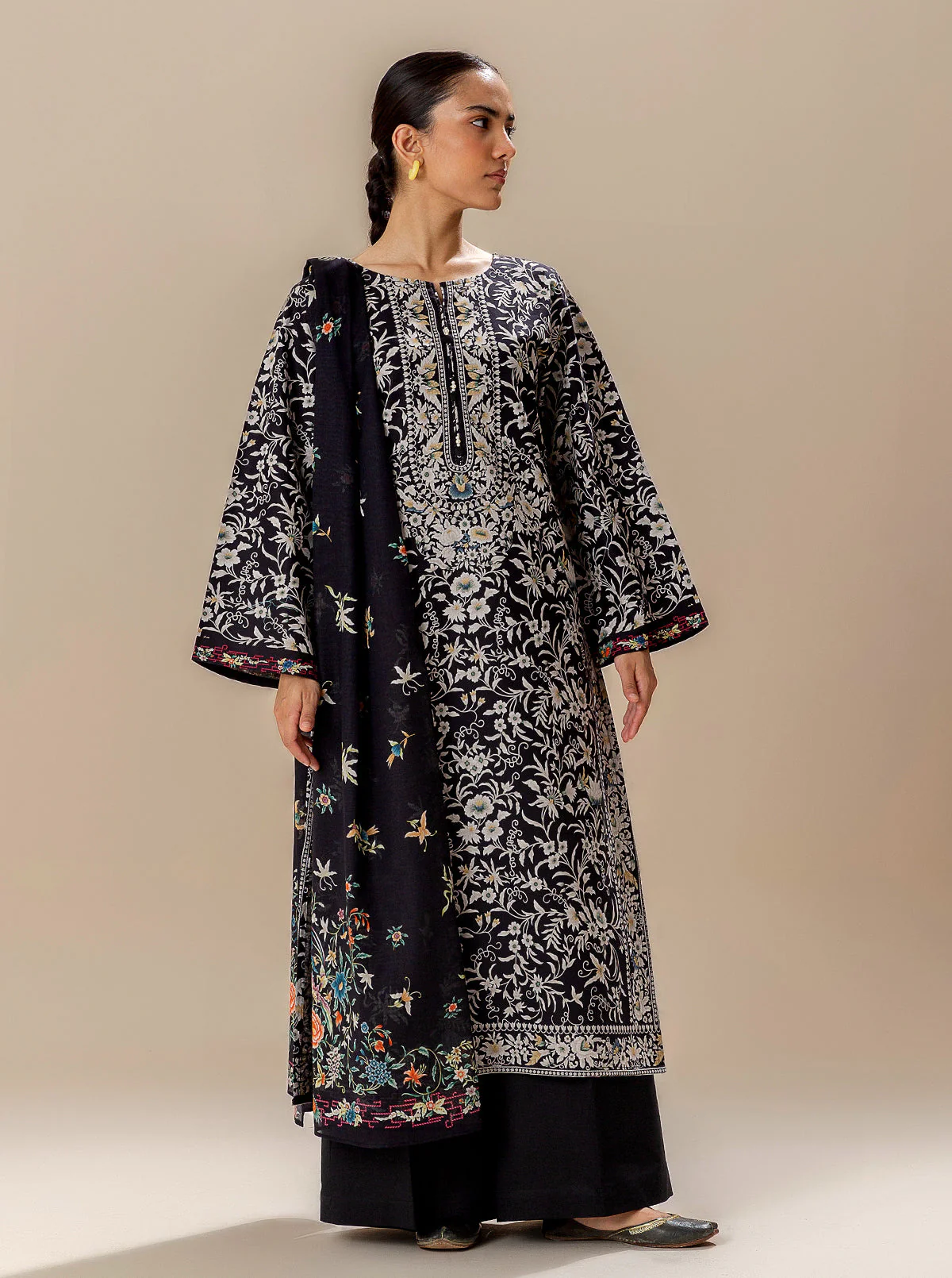 3 PIECE PRINTED LAWN SUIT-MYSTERY NIGHT (UNSTITCHED) - Image 2