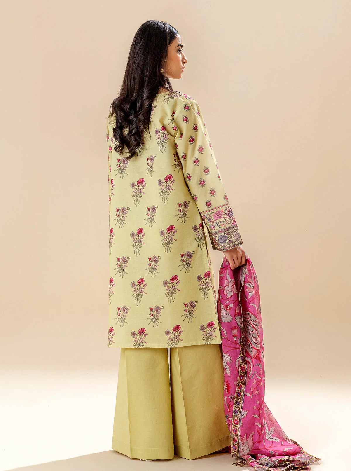 3 PIECE PRINTED LAWN SUIT - BEAUTY GARDEN (UNSTITCHED) - Image 4