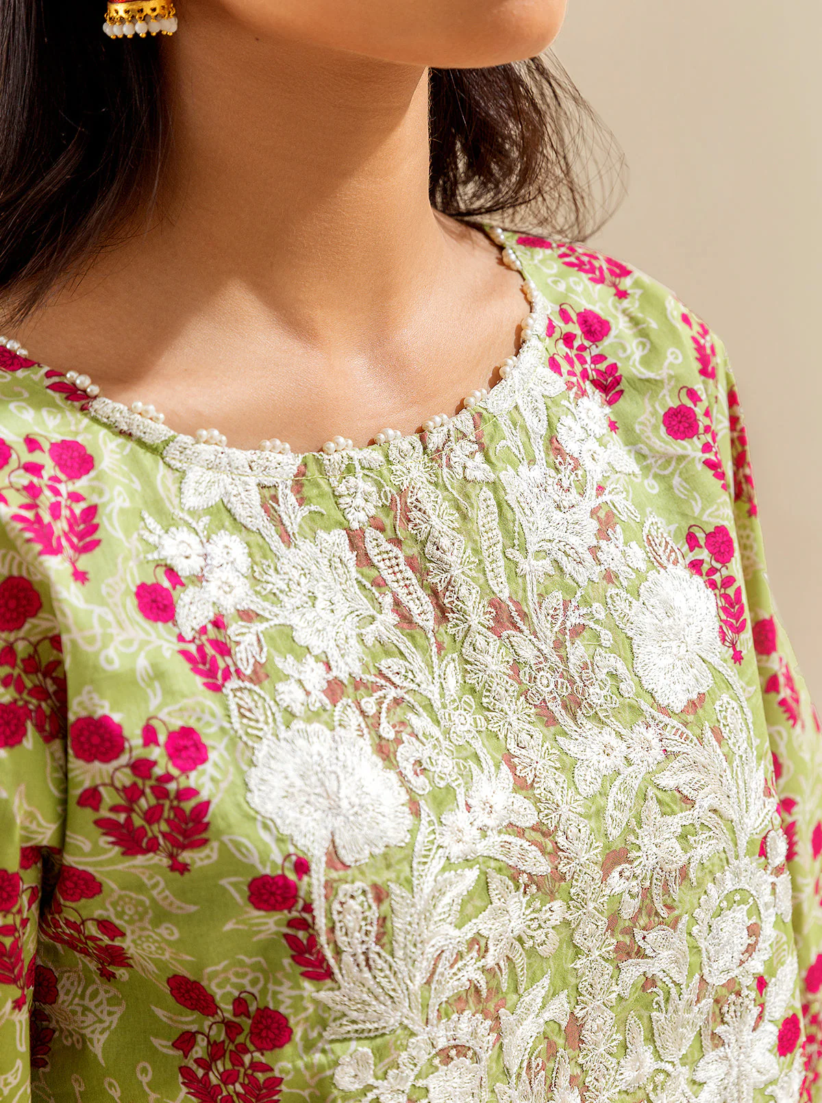 3 PIECE EMBROIDERED LAWN SUIT - MEADOW GRASS (UNSTITCHED) - Image 3
