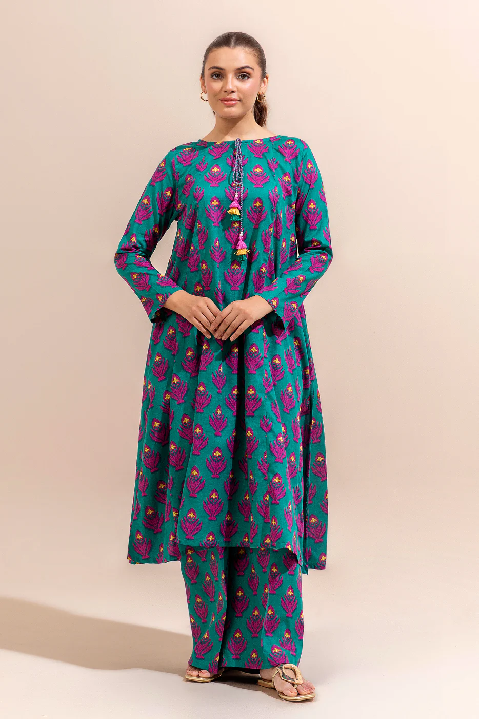 2 PIECE PRINTED LAWN SUIT-VIVID EVENING (UNSTITCHED) - Image 2