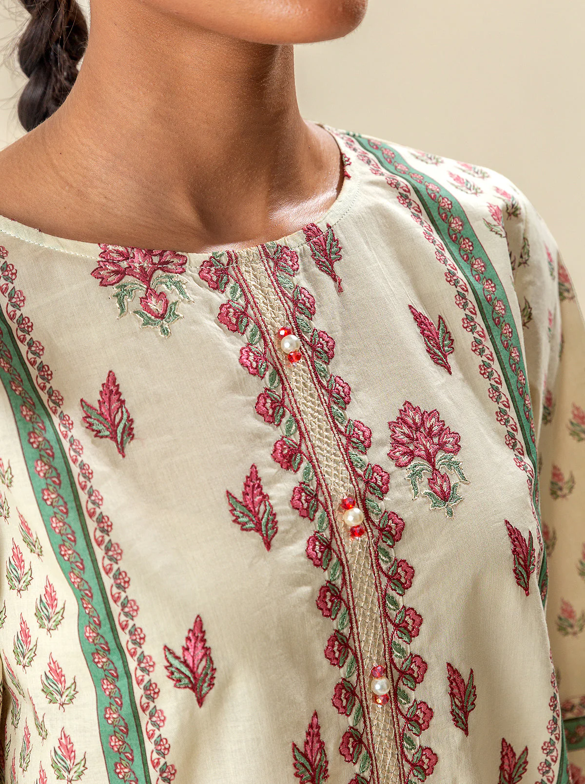 3 PIECE EMBROIDERED SUIT-MELLOW TRADITIONS (UNSTITCHED) - Image 3