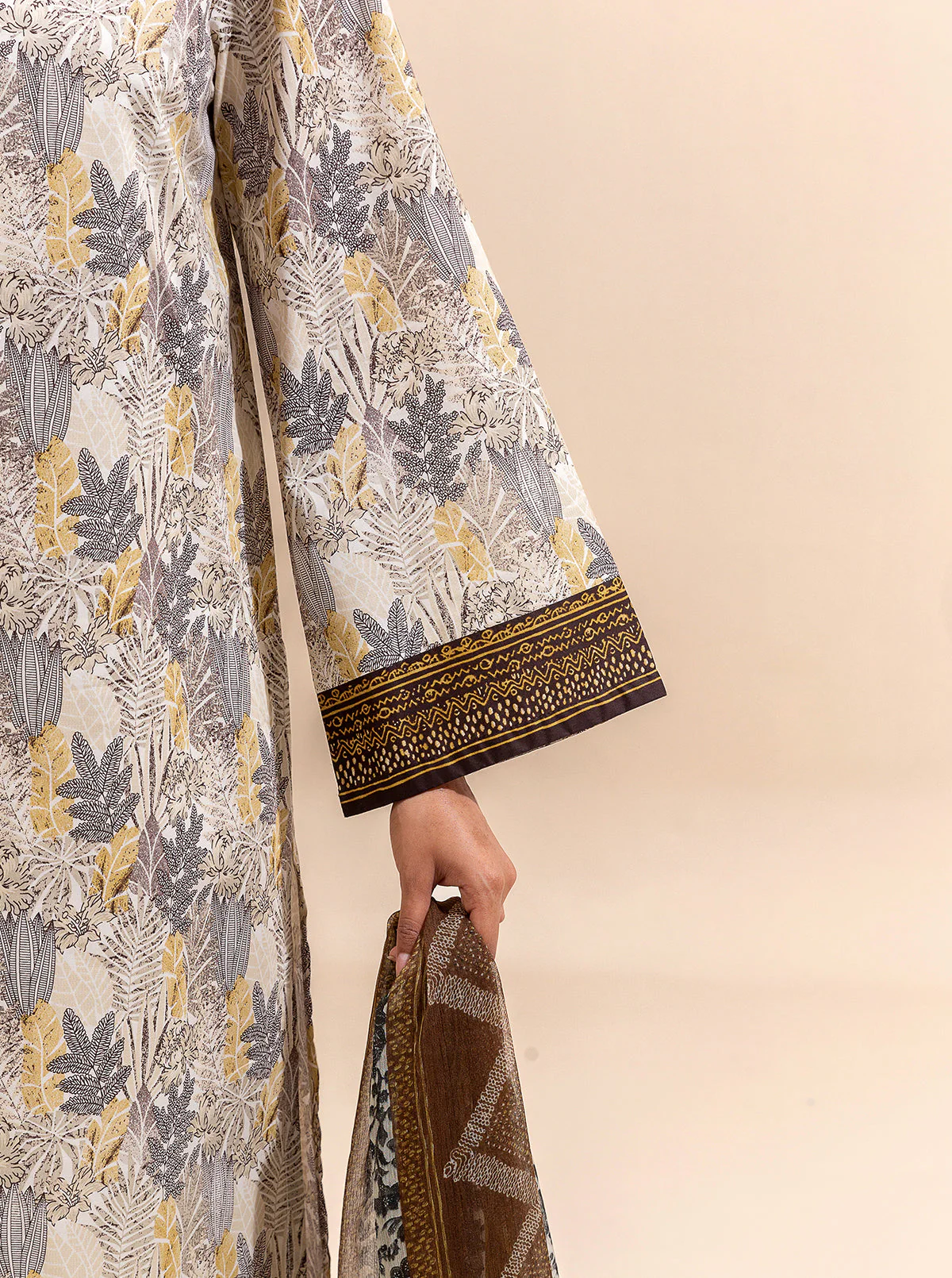 3 PIECE PRINTED LAWN SUIT-LEAFY PRAISE (UNSTITCHED) - Image 5