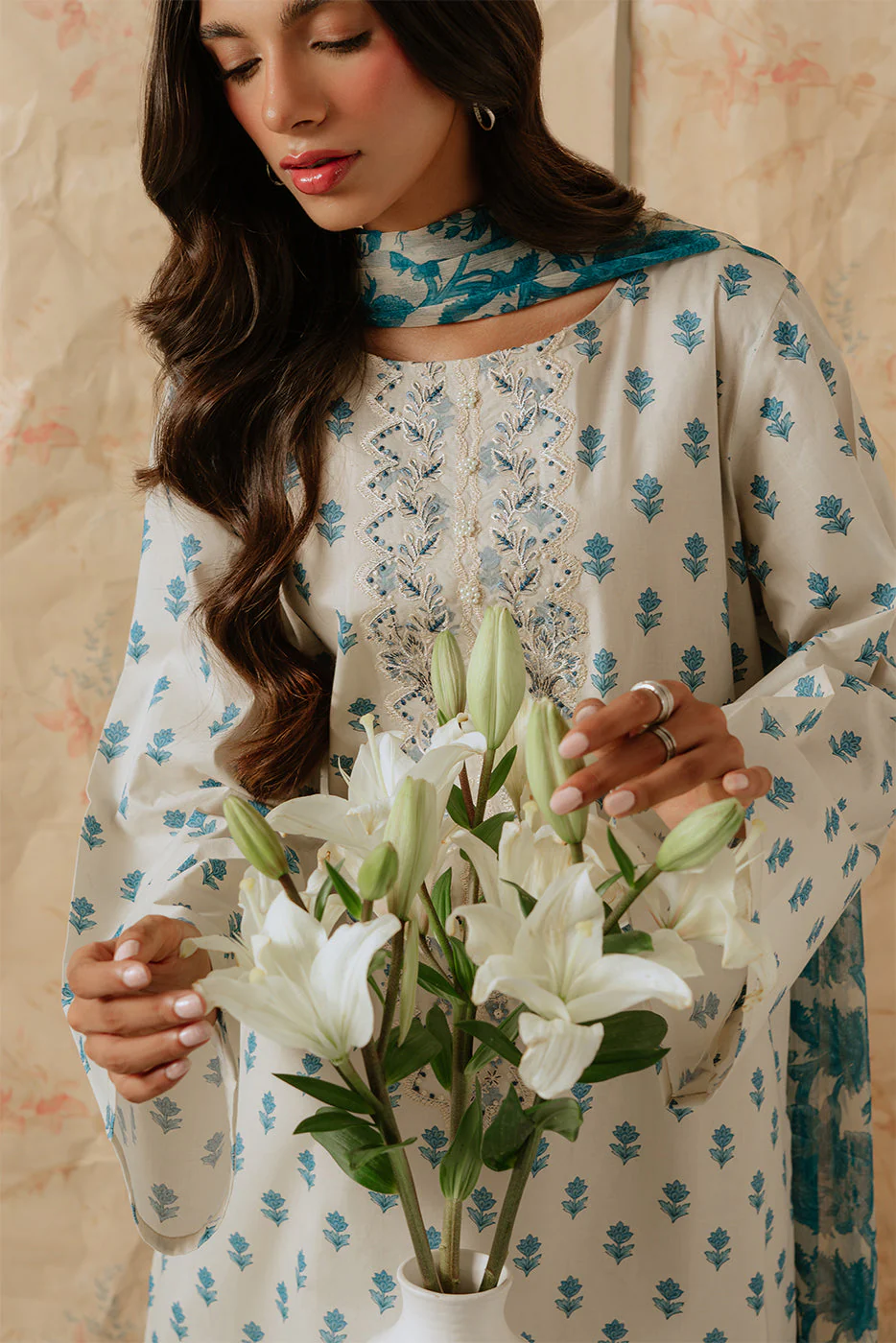 3 PIECE EMBROIDERED LAWN SUIT-BLUE GEMS (UNSTITCHED) - Image 2