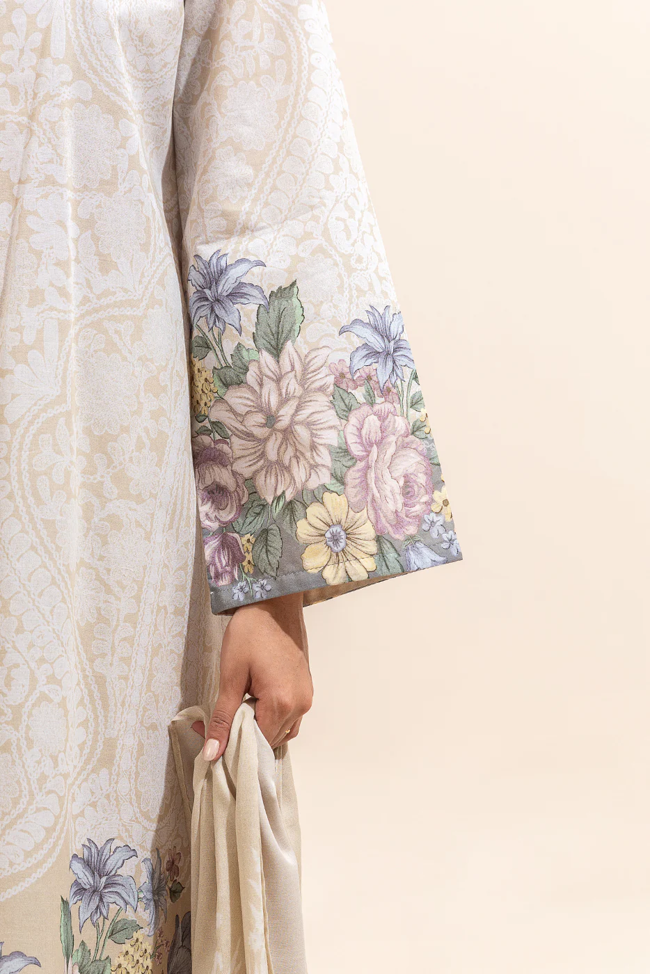 3 PIECE PRINTED LAWN SUIT-ROSY MORNING (UNSTITCHED) - Image 2