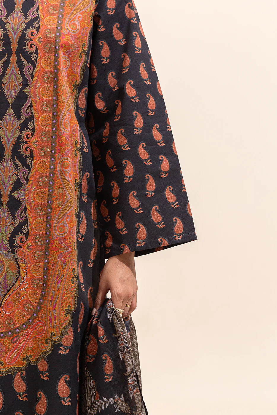 3 PIECE PRINTED LAWN SUIT-MYSTIQUE SUNSET (UNSTITCHED) - Image 4