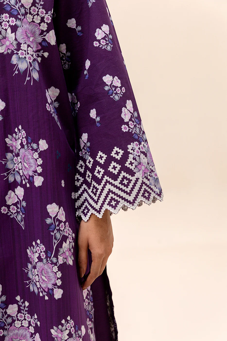 2 PIECE PRINTED LAWN SUIT-AMARANTH ANGLE (UNSTITCHED) - Image 5
