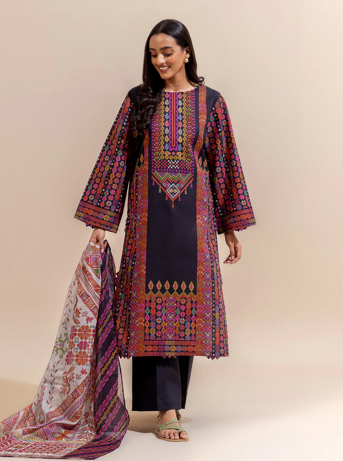 2 PIECE PRINTED LAWN SUIT-KNITTY GRITTY (UNSTITCHED) - Image 3