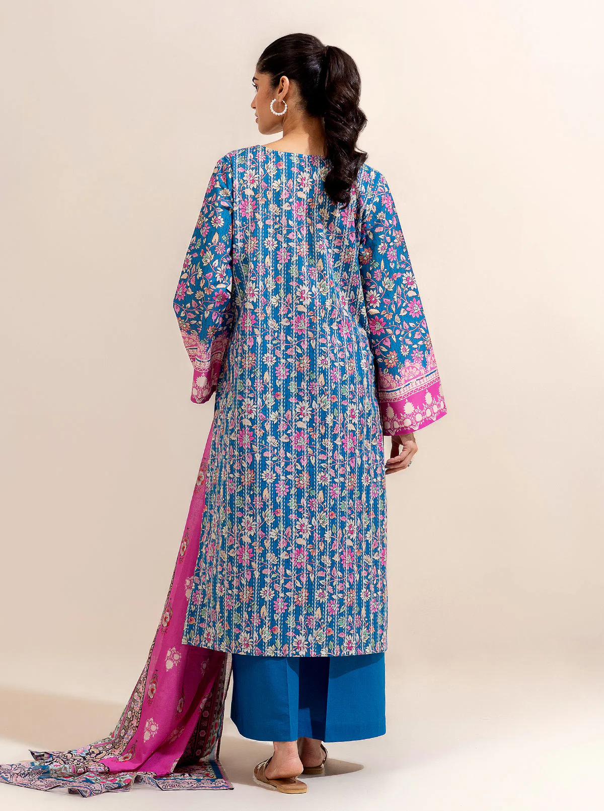2 PIECE PRINTED LAWN SUIT-FLORAL BALANCE (UNSTITCHED) - Image 3